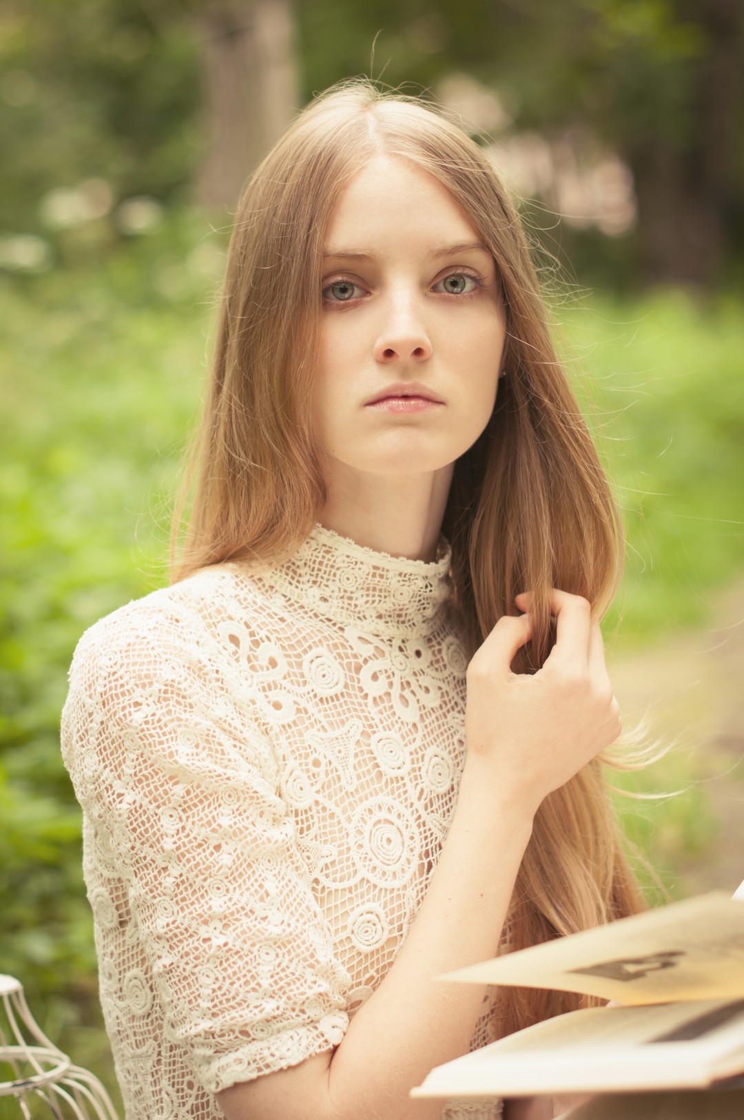 10-emily-bronte-style_england-retro-portraits