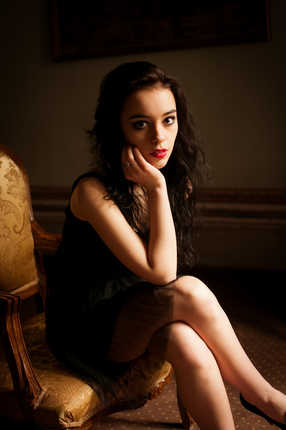 13-sessions-palace-beauty-portraits