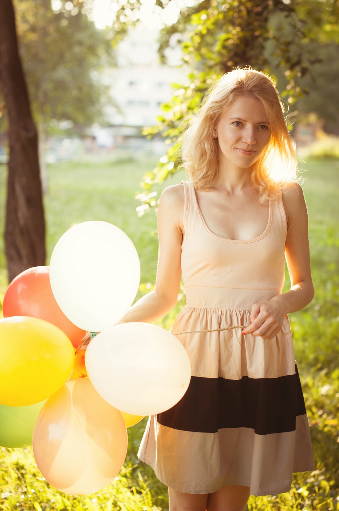 3-dress-feminine-portraits