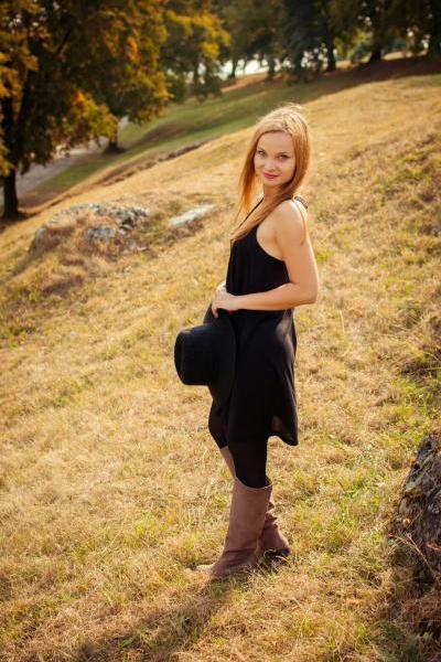 4-hat-photoshoot-gift-idea